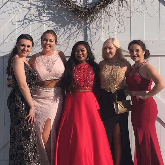 PROM DRESS‼️‼️ - Picture 4 of 6